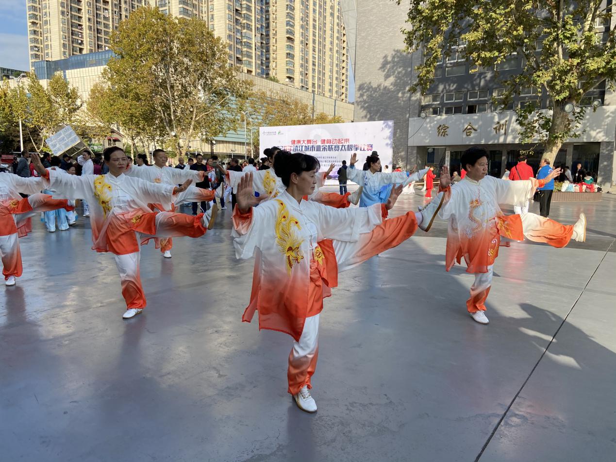 潤州保安公司圓滿完成2020年鎮(zhèn)江市城市業(yè)余聯(lián)賽太極拳比賽安保任務