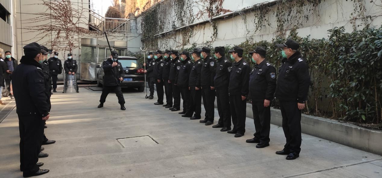 強(qiáng)化保安培訓(xùn)  筑牢安全保障-----潤州保安公司組織醫(yī)院保安開展專項培訓(xùn)