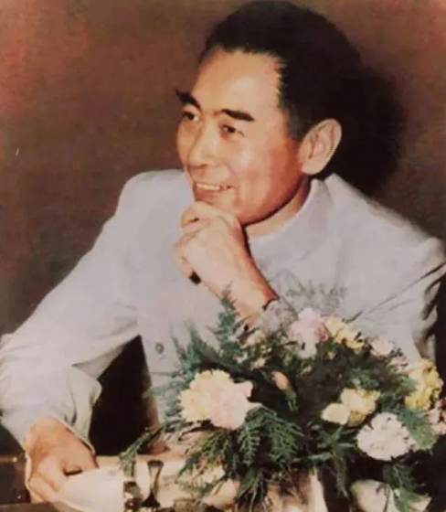 紀(jì)念，緬懷！周恩來總理逝世49周年